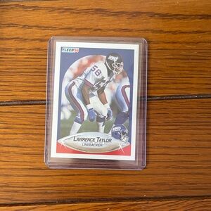 Fleer 90 Lawrence Taylor Linebacker Trading Card